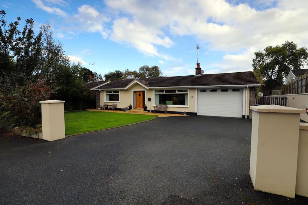 Luxury Detached Home Close To Strangford Lough Killinchy Exterior photo